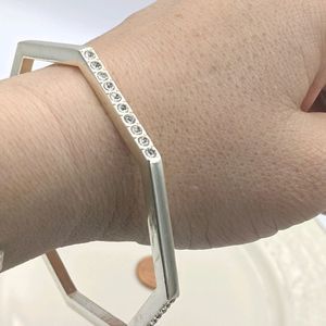 ✨ 3 for 25 ✨ Silver Tone Hexagon Crystal Bracelet